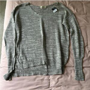 NWT Hollister v neck sweater